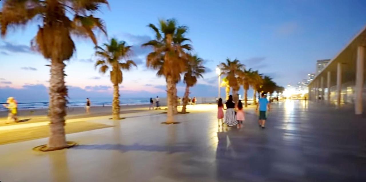Apart Hotel Tlv/Bat Yam Beach Front 1207 エクステリア 写真