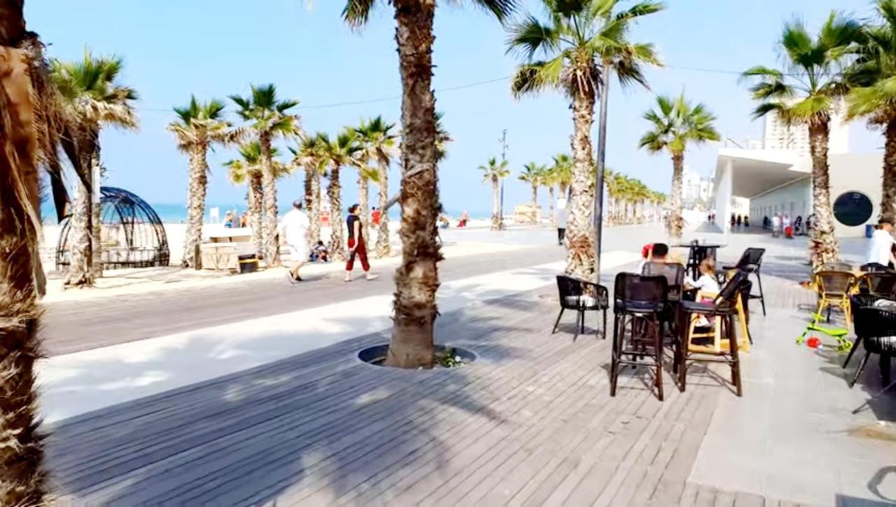Apart Hotel Tlv/Bat Yam Beach Front 1207 エクステリア 写真